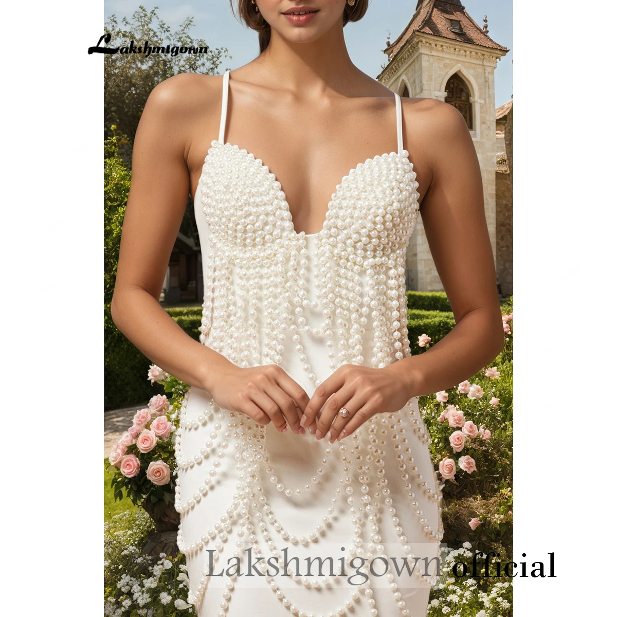 Plus Size Brautkleid mit Spaghettiträgern und tiefem V-Ausschnitt, 3D-Perlenquaste, figurbetontes Midi-Kurzkleid, weißes Brautpartykleid – Detail 9