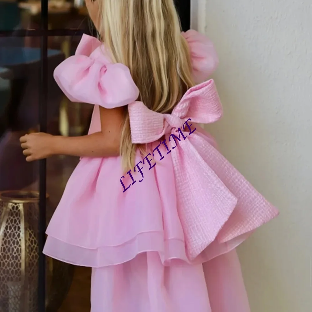 カスタマイズされたプリンセスプリーツボウ半袖Aラインフォーマルフラワーガールドレスミニ丈スイープトレインエレガントな初聖体拝領ドレス