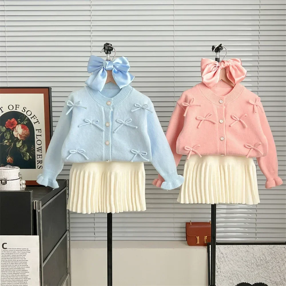 

Girls Sets 2024 Autumn and Winter New Girls Bow Knitted Sweater Cardigan Solid Pleated Skirts Baby Girls Stylish Two-piece Set