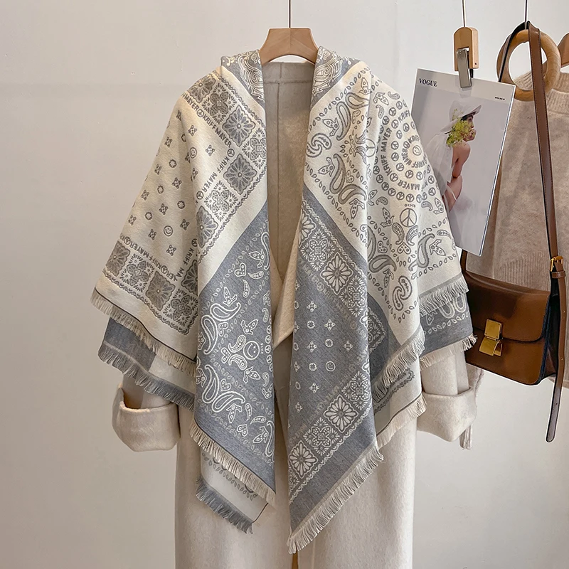2025, Luxusmarke, Winter-Damen-Kaschmirschal – abstrakt bedruckter Schal mit Quasten, Pashmina-Bandana und eleganter Poncho – Detail 10