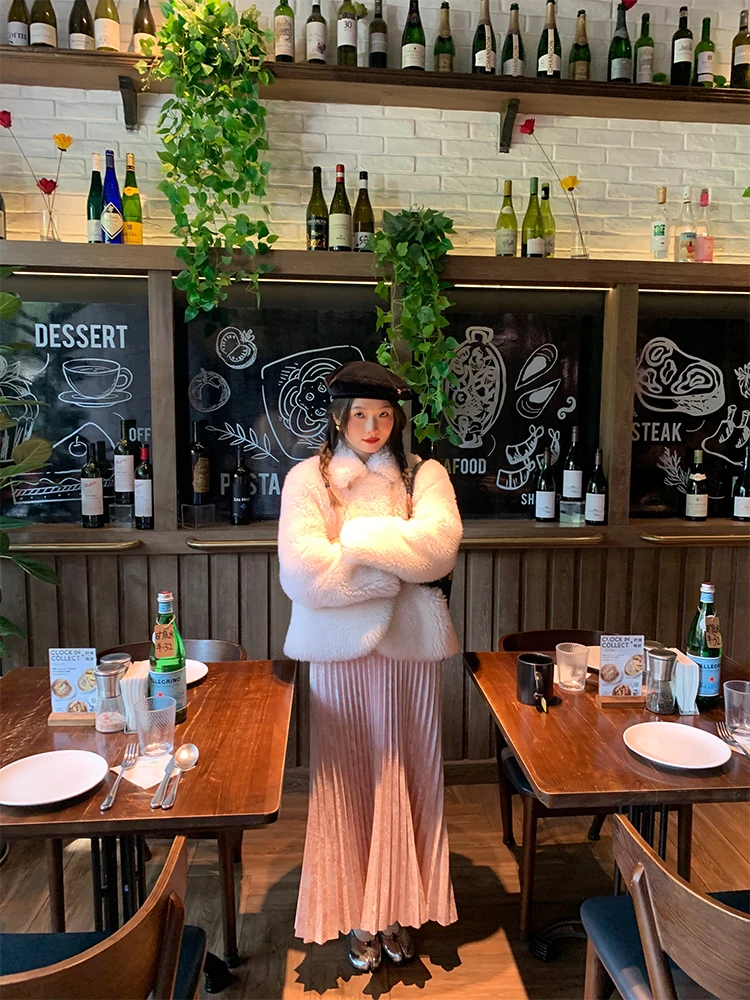 

Женская шуба из натуральной кожи и меха, зимняя, белая, пушистая, 2024, новый дизайн, корейский воротник с ветровым воротником