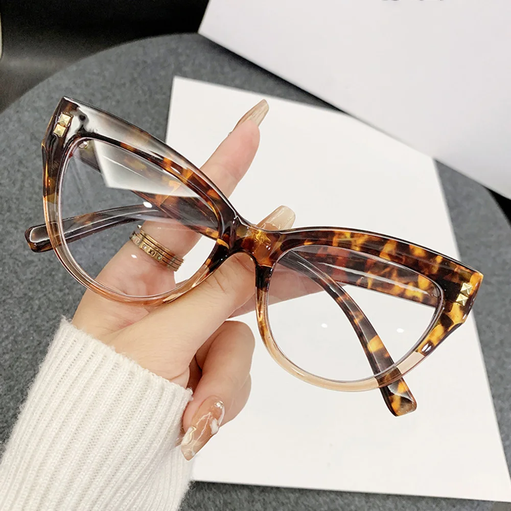 Thumbnail 2 - #38 Eyeglasses Deals & Discounts