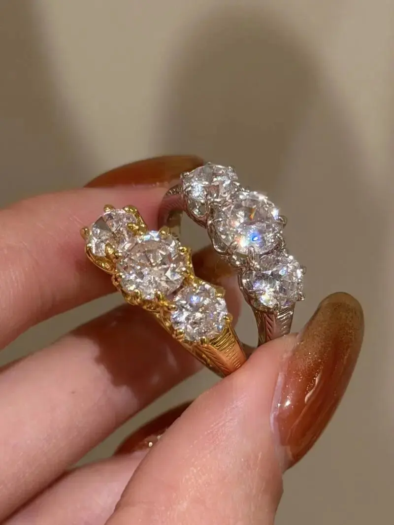 Anillo Vintage de Tres Piedras de Circonita Cúbica, Estilo Antiguo Occidental, Anillo Elegante y Lujoso, Joyería de Moda para Mujer