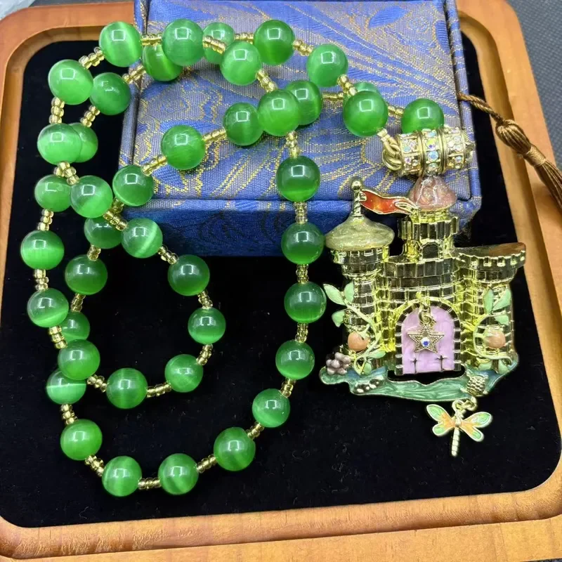 Medieval vintage magic castle pendant retro elegant exquisite necklace magnetic suction castle medieval pendant female