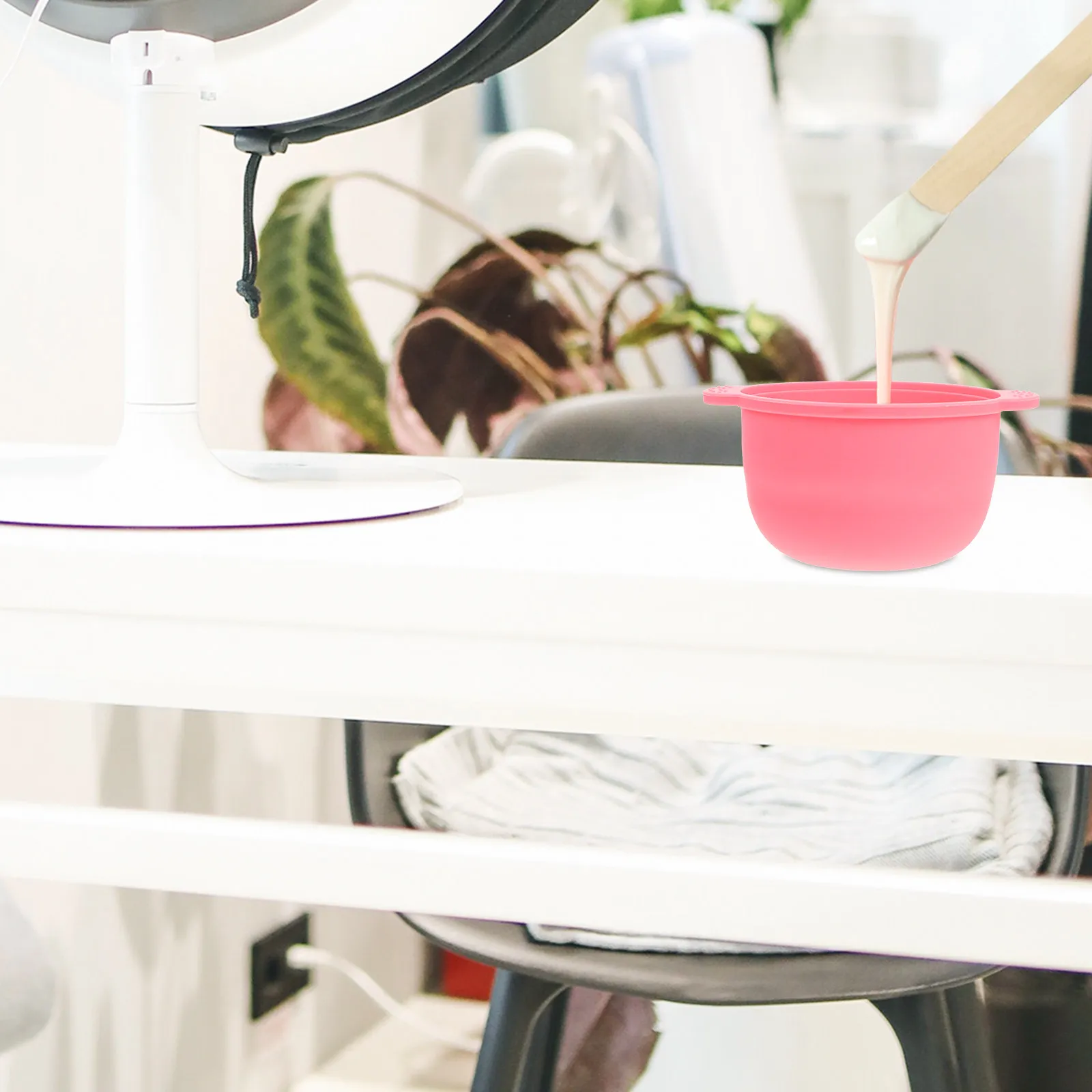 

High-Temperature Resistant Silicone Wax Melting Bowl Smooth Surface Scald-Proof Handle Wax Heater Inner Pot for Hair Removal