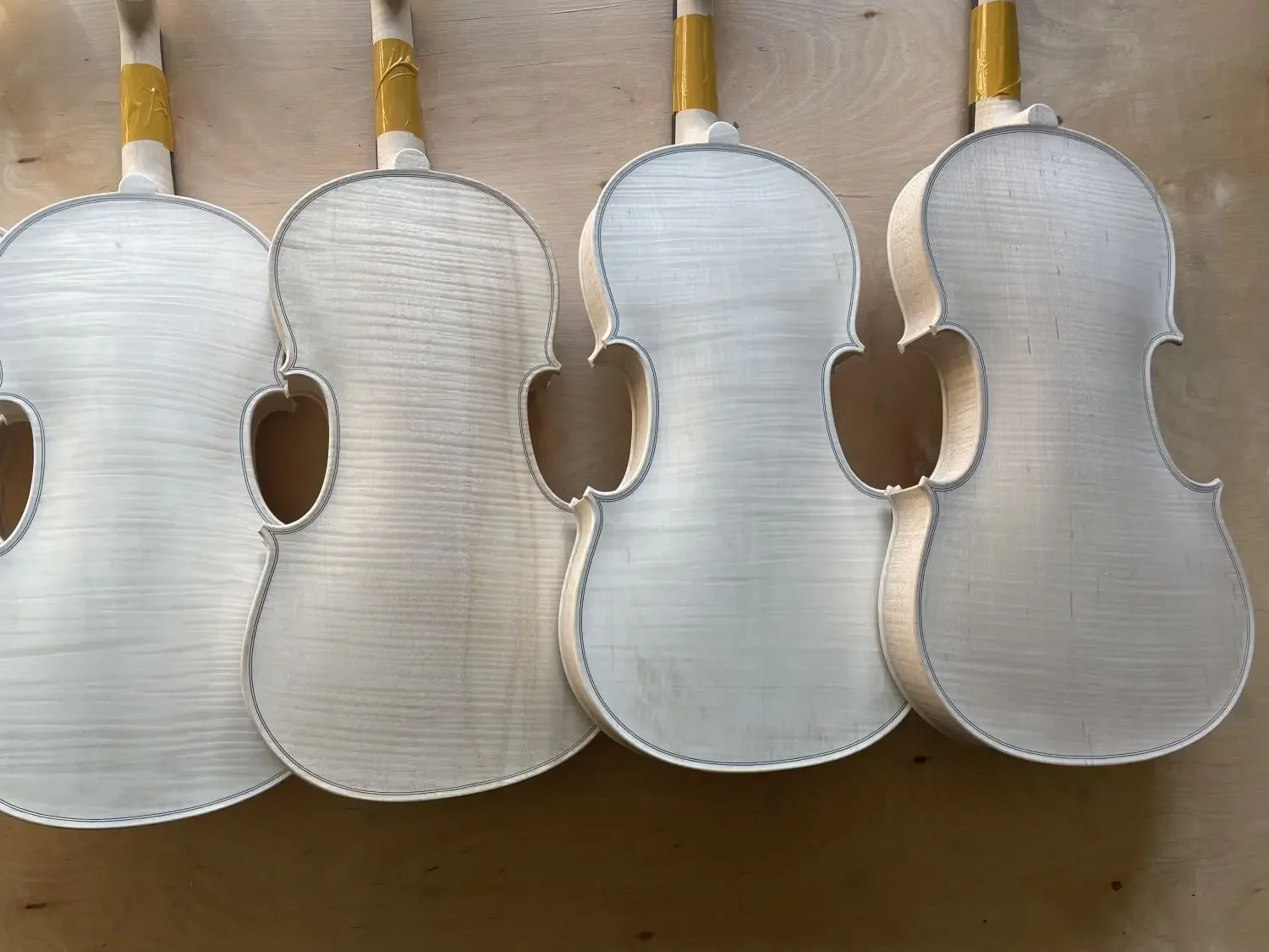 one 1pcs 4/4 Full Size Violin Kit Unfinished White Flame Maple Back Neck Spruce Top Ebony Fitting High Quality for Luthier DIY