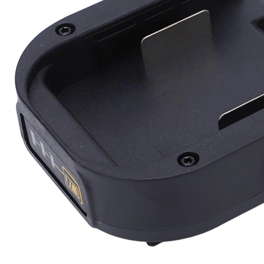 

ABS Material Battery Power Adapter Lightweight Design Simple Operation Battery Converter Built in PCBA