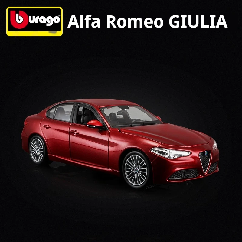 Bruago 1:24  Romeo Julia Renault Meganna Alpha Alloy Car Model Collection Decoration For Boys Car Model Toys Birthday Gift