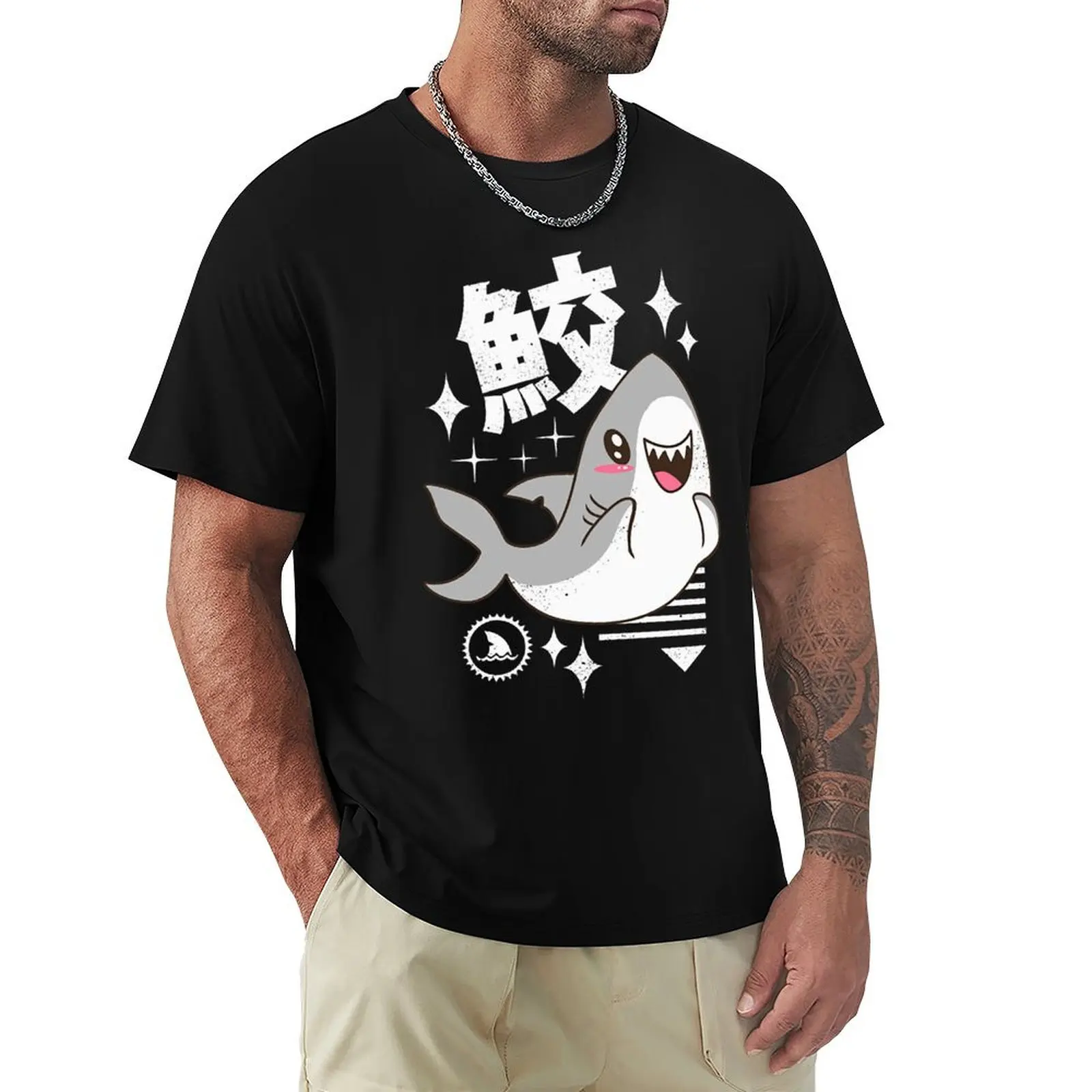 Kawaii Shark T-Shirt Men Funny Clothes Japan Kanji Print T Shirt Street Style Cute Tops Cotton Tee Summer Black Tshirt New