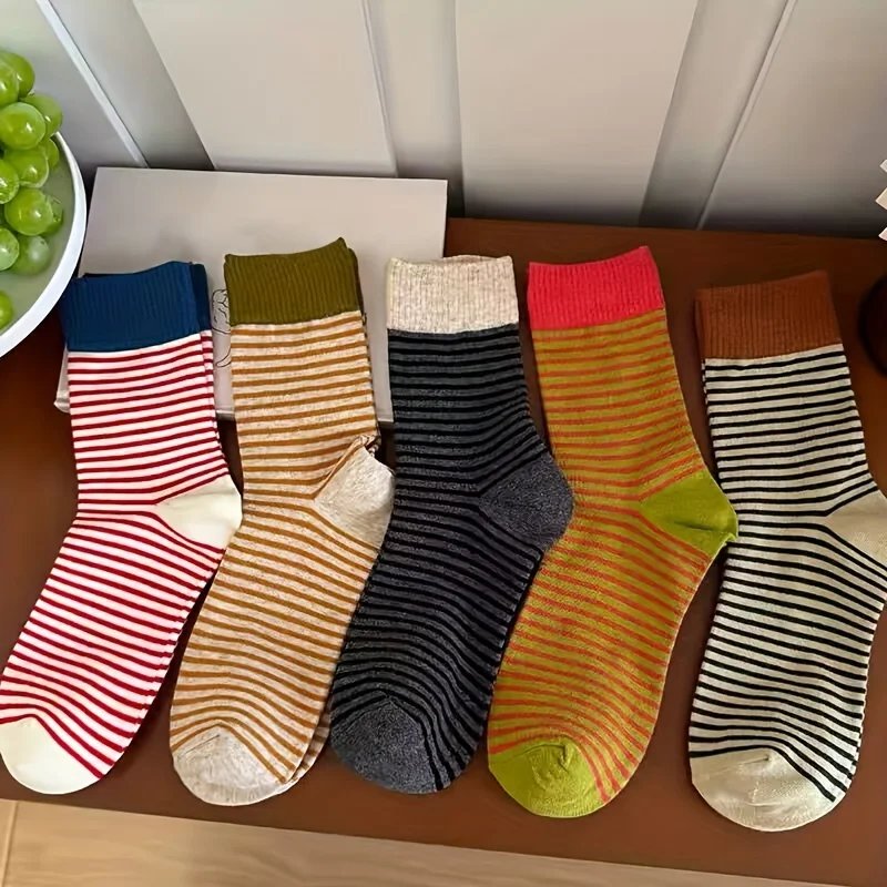 Women Striped Print Socks Breathable Soft Comfortable Lightweight Mid Tube Sock Vibrant Colorful Fashion Sox Female High Quality