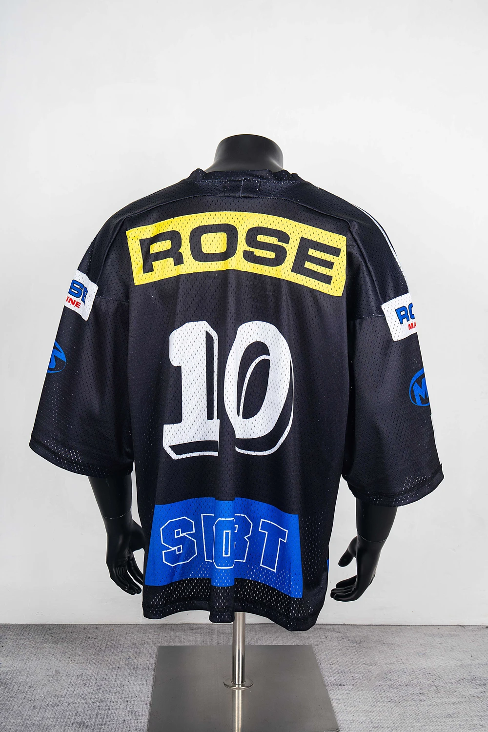 خليط شعار الأزرق الأبيض مارتين روز الخامس الرقبة شبكة الفانيلة المحملة الرجال النساء للجنسين المتضخم تي شيرت بلايز