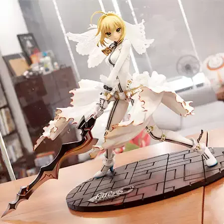 

Anime Figure Fate/EXTRA Saber Bride Wedding Dress Ornament Collectible Statuette Action Figure Toy