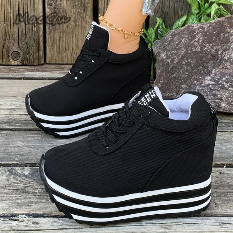 

Thick Sole Platform Women Casual Sneakers Black White Color Block Lace Up Shoes Autumn Height Increasing Outdoor Women's Shoes