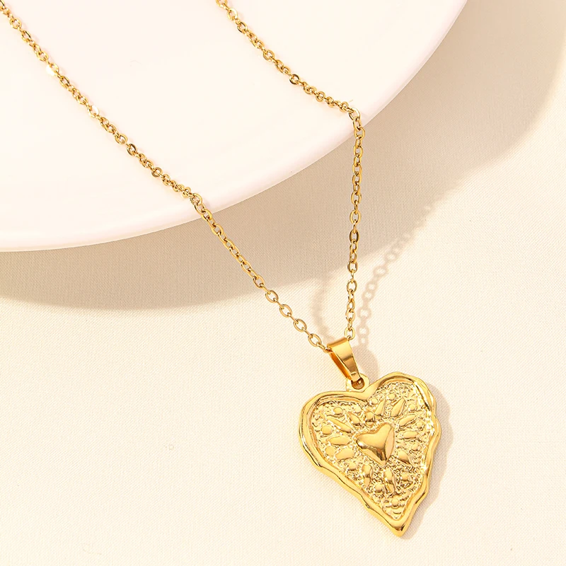 男性と女性のための愛の心のロケットペンダントネックレス,ステ - Men Accessories Locket のレビューと価格