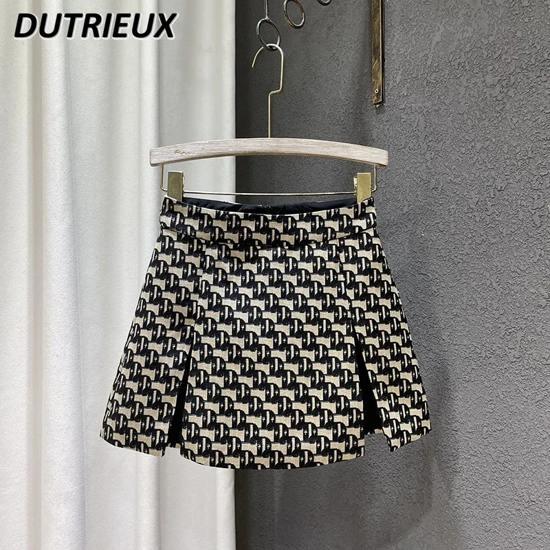 

Women's Skirts Summer New Niche Design Sense Jacquard Fabric Simple High Waist Thin Fashion Casual Short Skirt for Lady