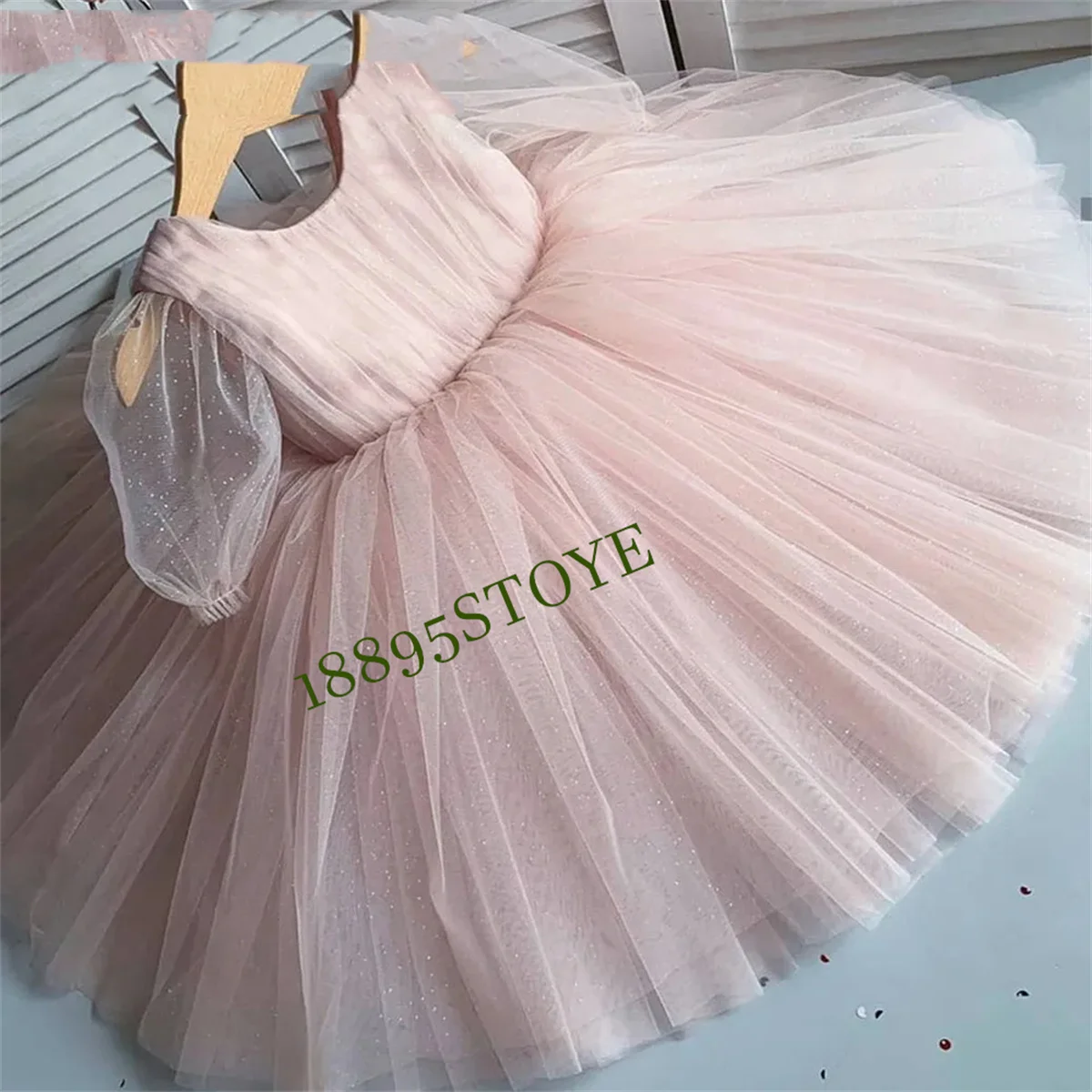 Puffy Flower Girl Dress Tulle Pricess Dresses Girls Birthday Party Dress lunghezza al ginocchio Girl Wedding Party Dress