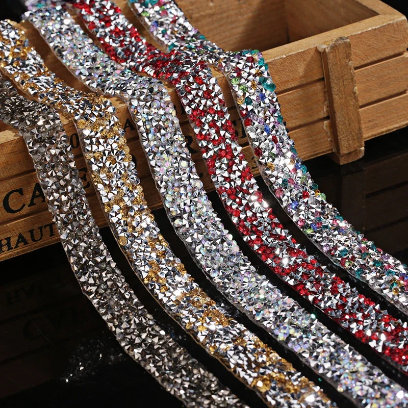 1 Yard DIY Multicolor Rhinestones Strass Crystal Chain Hot Fix Glitter Dress Rhinestone Motifs Ribbon Hot-Fix Patches Applique