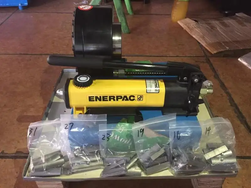 Przenośna ręczna hydrauliczna zaciskarka do węży gumowych Przenośna zaciskarka do węży P16