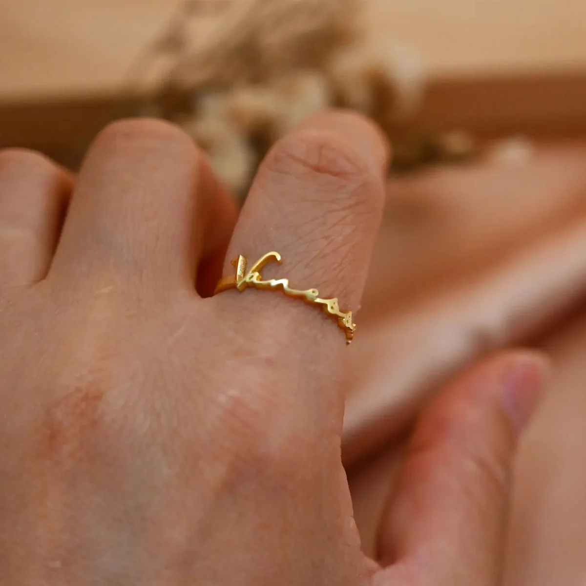 

Кольца из нержавеющей стали с индивидуальным именем для женщин и мужчин, золотого цвета, персонализированные кольца для свиданий, ювелирные изделия, подарки на день рождения, Рождество