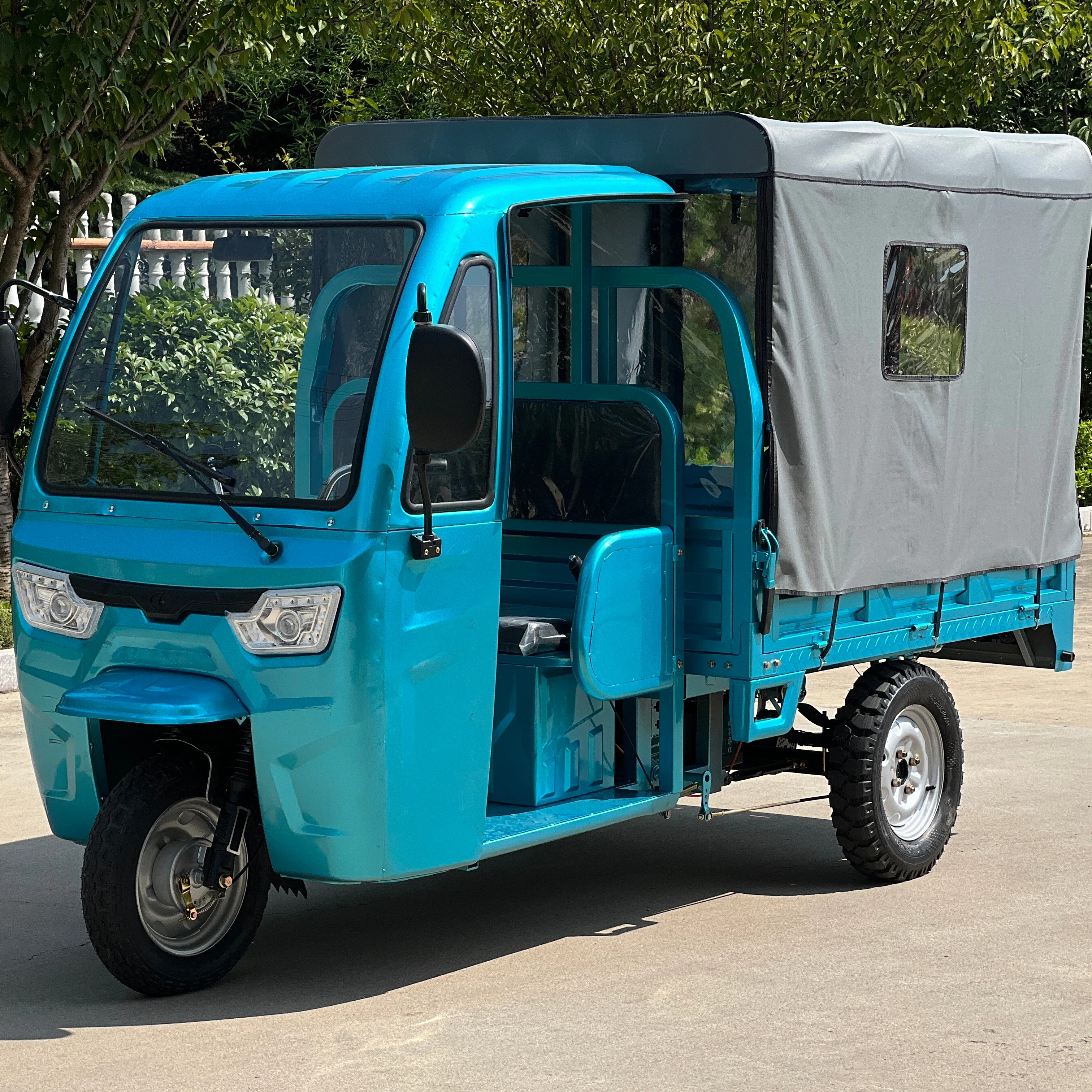 Semi-enclosed Electric Tricycle for Adults Two-seat Passenger Cargo Trike with Roof Family Shopping Mobility Scooter
