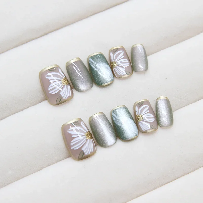 10pcs Cat Eye Flower Short Removable Korean Nails Press on Acrylic False Nails Girl Coffin Manicure Set Short Fake Finger Nails