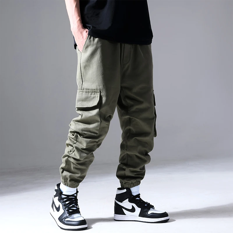 Moda męska Hip Hop Cargo spodnie z wieloma kieszeniami modna odzież uliczna solidne spodnie dresowe Casual bawełniane biegacze męskie — zdjęcie 7
