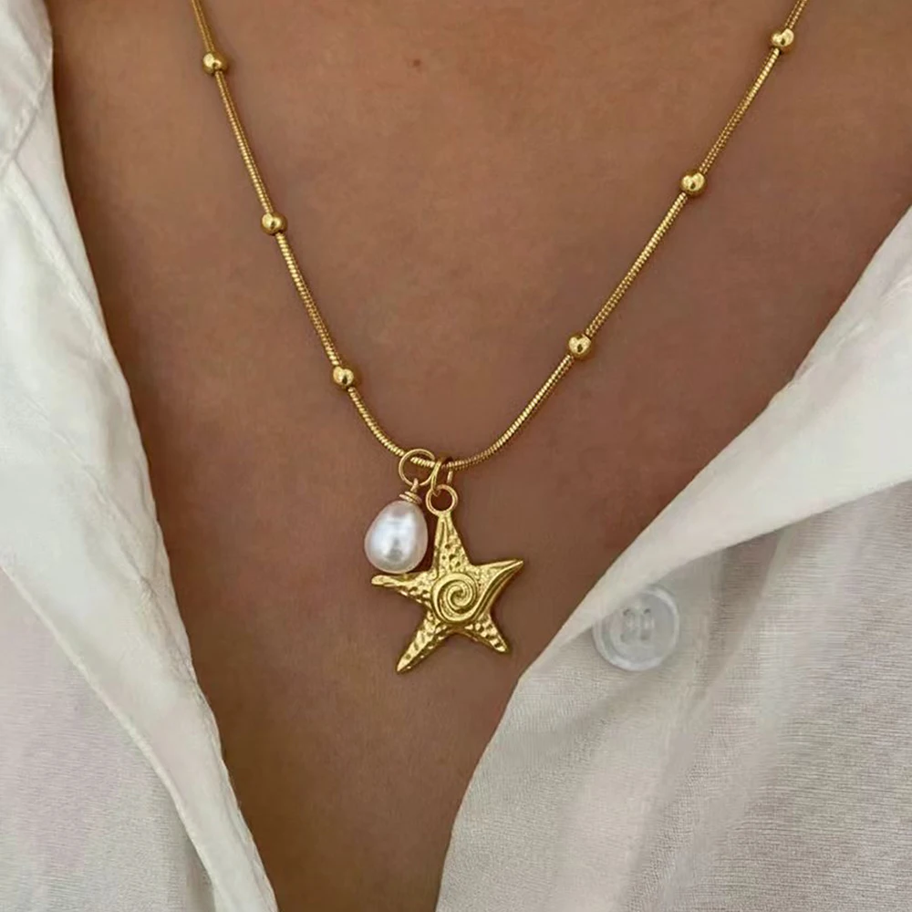 DOTIFI Stainless Steel Starfish Spiral Pearl Pendant Necklace Luxurious Ocean Resort Style Collarbone Chain Jewelry For Women