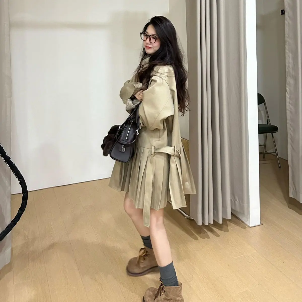 Stand-up Collar Windbreaker Dress for Women 2026 New Style Unique Unique Niche Design Beautiful Windbreaker