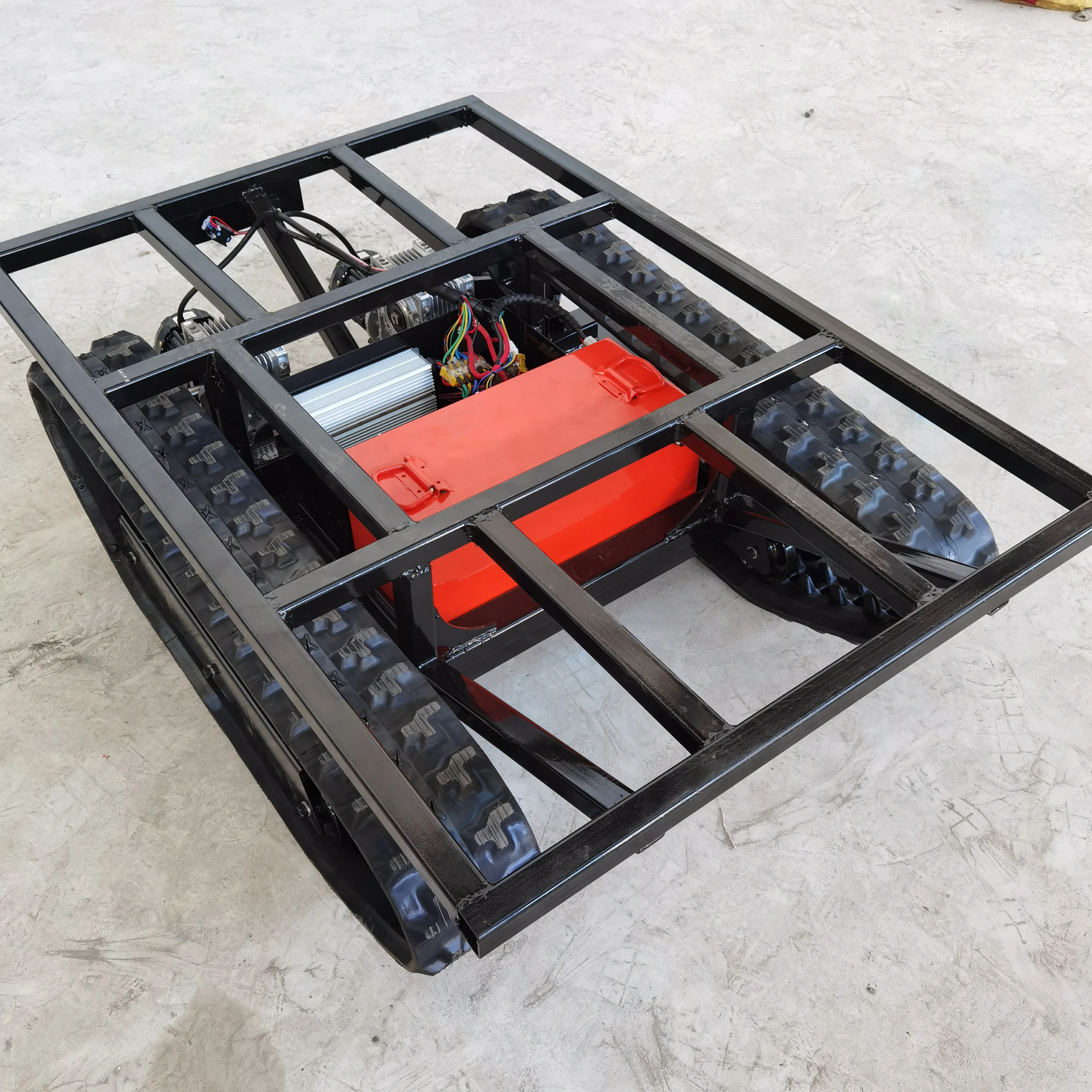 Universal Modified RC Tracked Chassis, Multifunctional Undercarriage Replacement Parts for Construction Excavator Machinery view 4