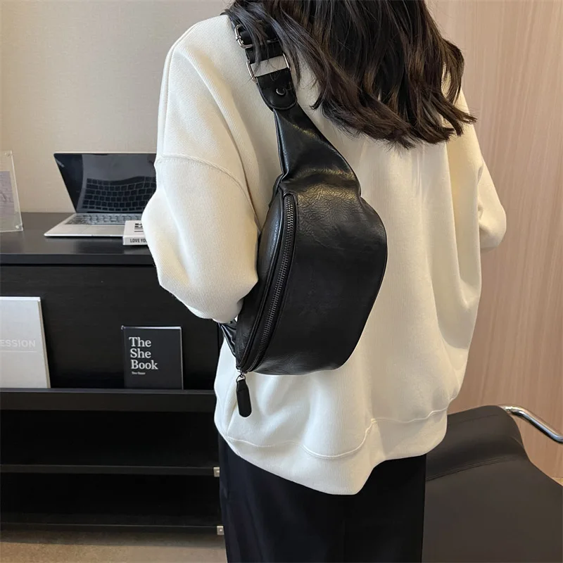 Brand Design Women Chest Bag Black Leather Shoulder Crossbody Bags For Ladies Belt Bag Female Waist Pack Fanny Packs Phone Walle