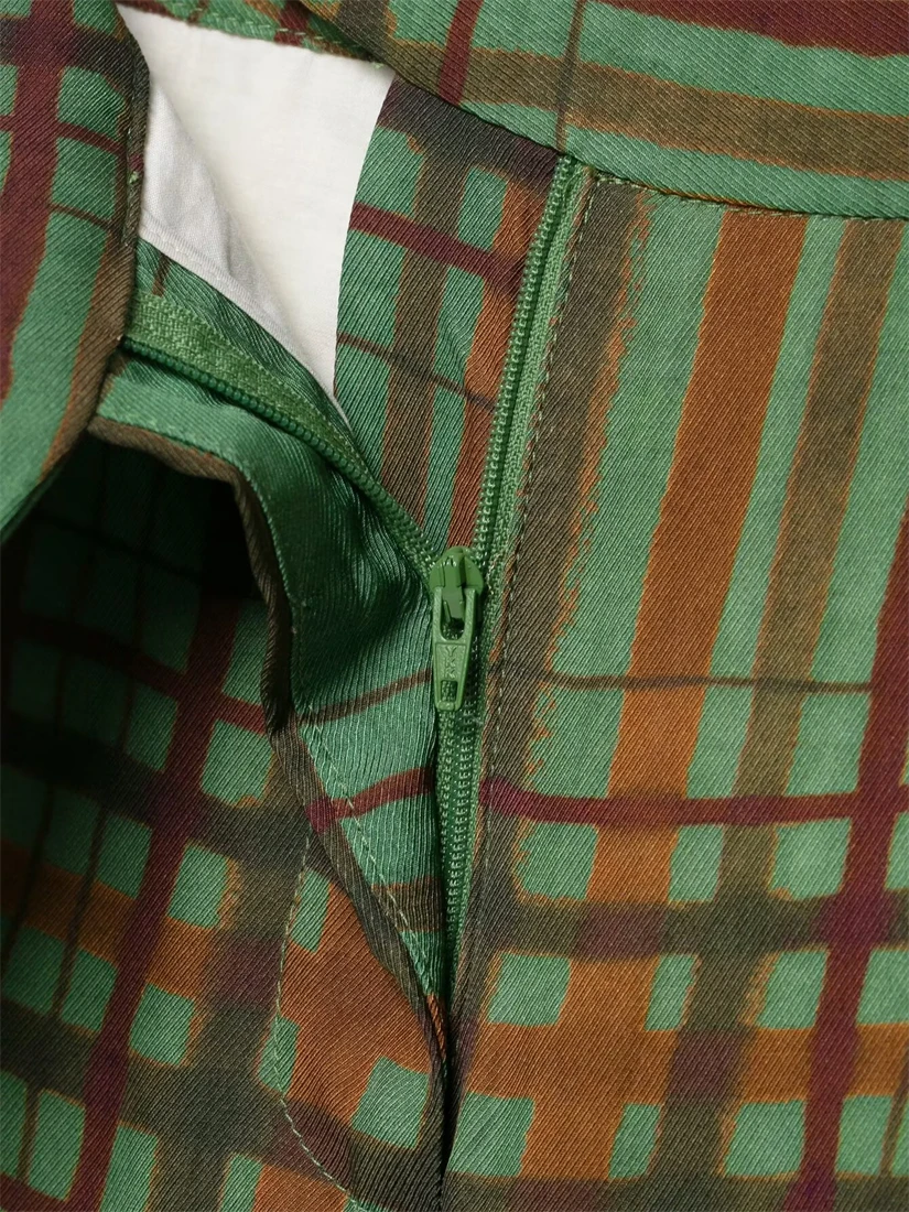 بدلة بنطلون نسائية 2025 نمط جديد أزياء نسائية منقوشة ثنيات سترة جرس أسفل السراويل #6