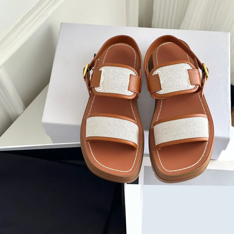 

23SS Коричневые повседневные сандалии-гладиаторы высшего качества на платформе и каблуке, модельные туфли из натуральной кожи с ремешком на щиколотке и пряжкой, роскошные дизайнерские туфли на плоской подошве