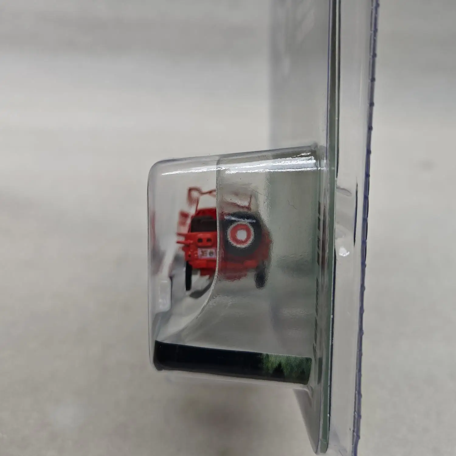 1: سلسلة الذكرى السنوية الرابعة السادسة الرابعة 17-1944 Jeep Willys MB - Smoke Bear 80th Anniversary Memoration مجموعة نماذج السيارات المتقدمة