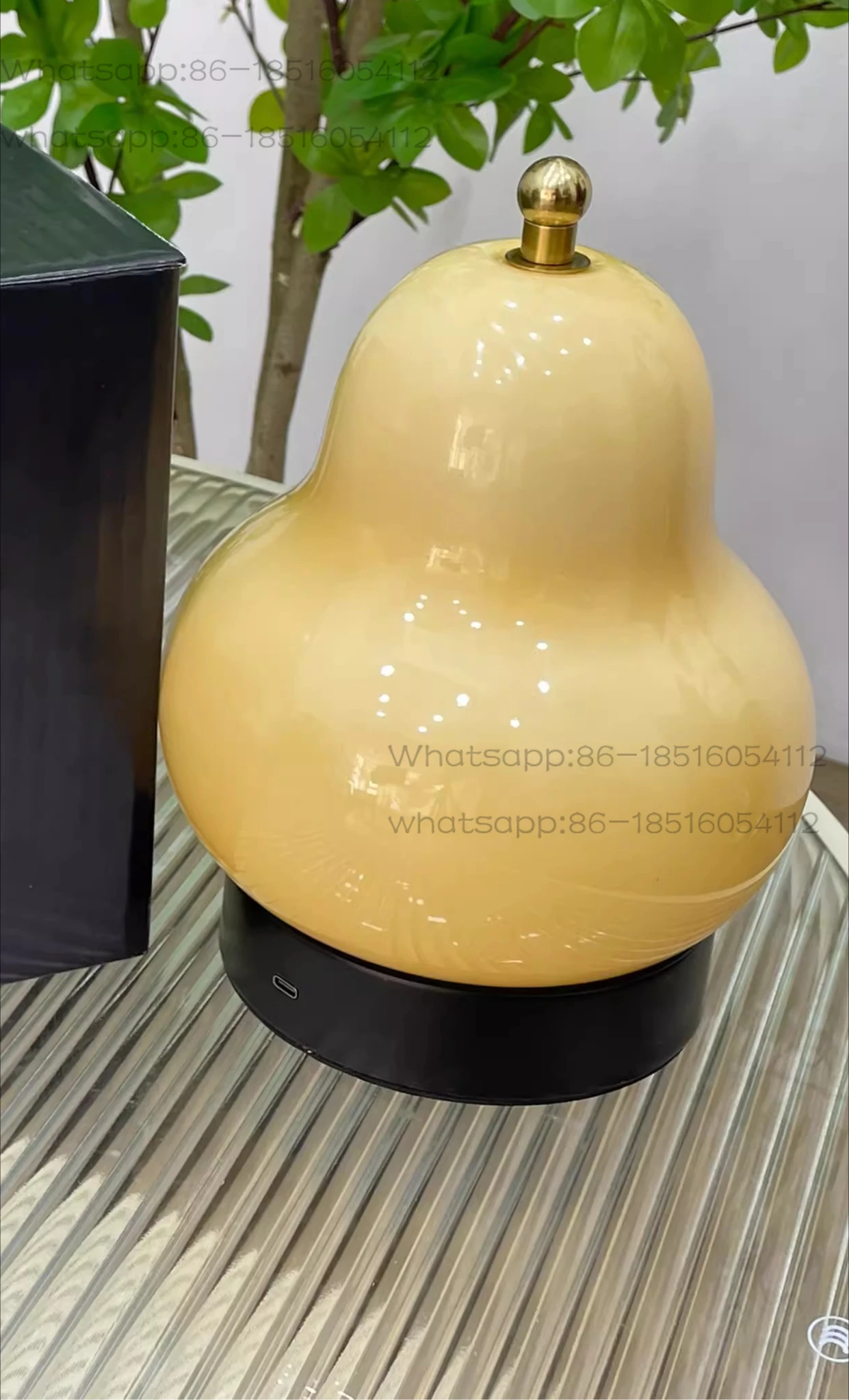 Cream small desk lamp bedroom bedside charging touch atmosphere