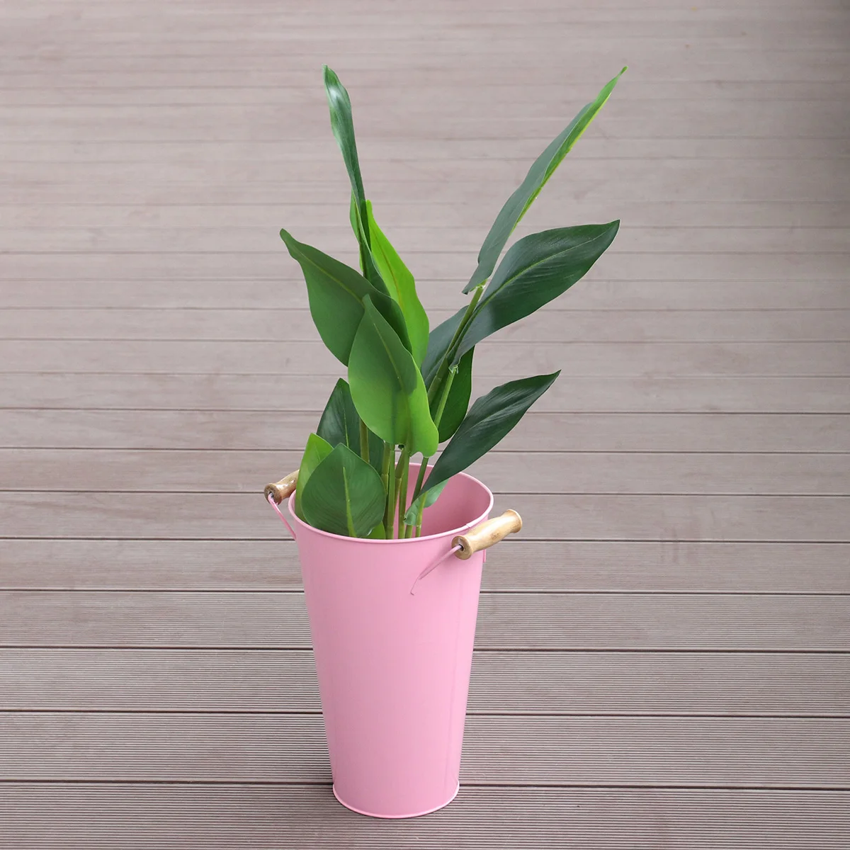 

Wrought Iron Vase Flower Decorative Pink Vases for Flowers Desktop Pot Home Decoration Halloween