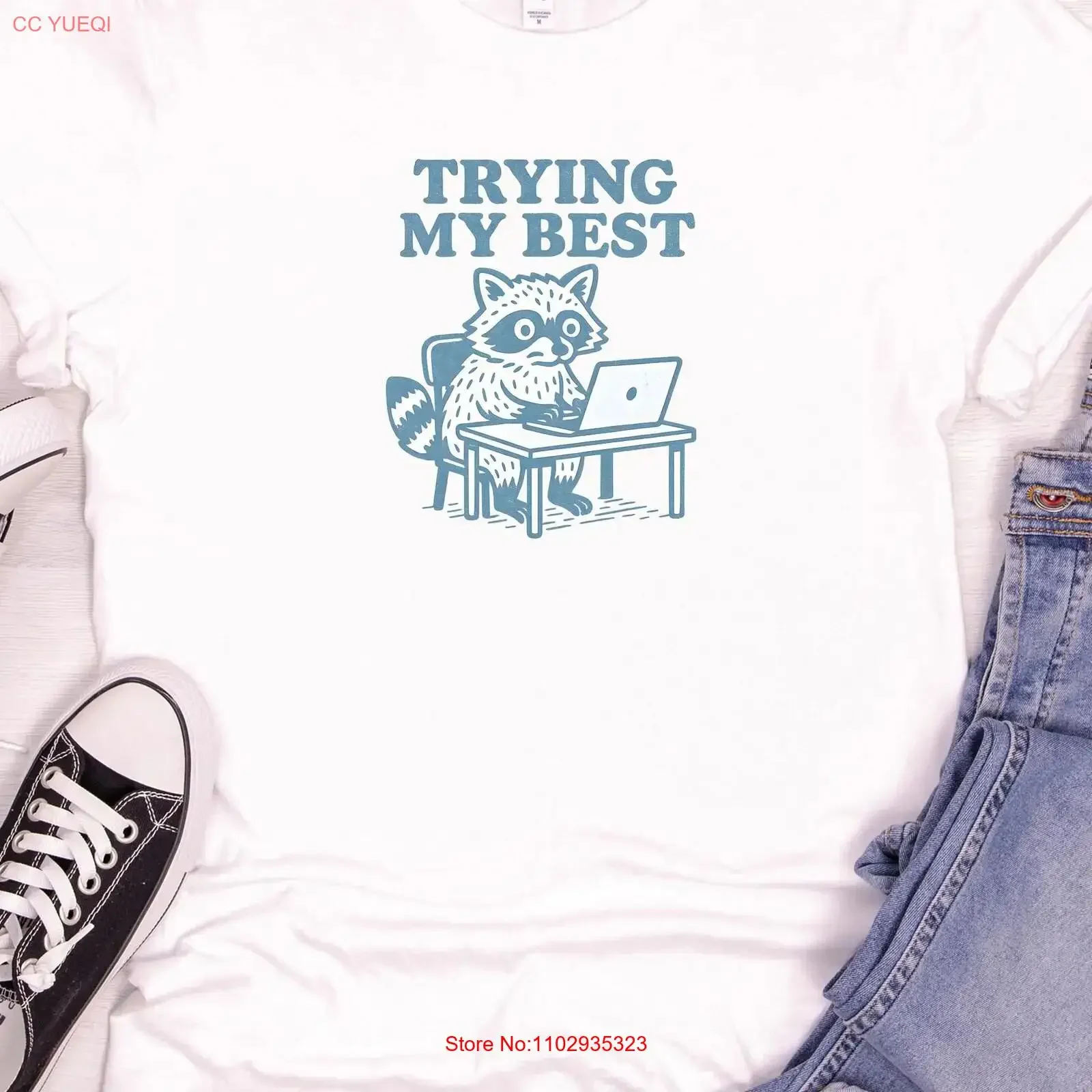 T-shirt « Trying My Best Raccoon » – Humour décontracté et amusant sur la fatigue et la santé mentale, style vintage délavé