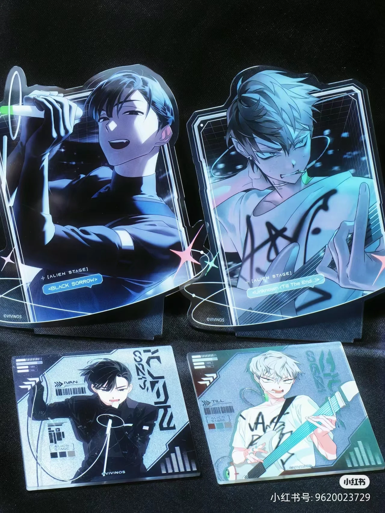 Alien Stage Toy Figures Stojak akrylowy Anime Model Figurka akcji Ozdoba Kolekcja dla dzieci Zabawki Ozdoby na biurko Prezent dla przyjaciela