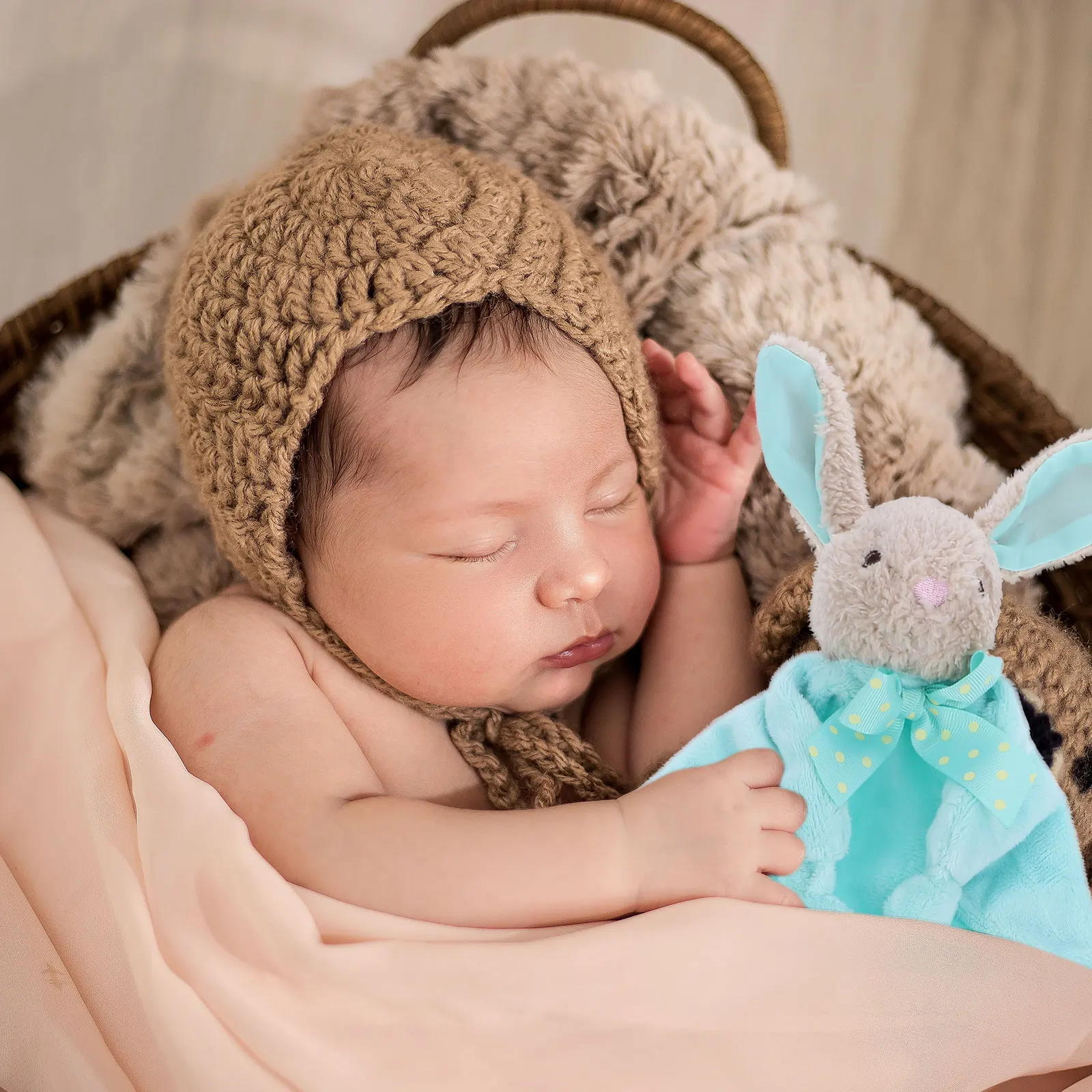 

Crystal Velvet Soothing Towel Soft Chew Toy Rabbit Appease Safe Loveys Material Blanket Animal