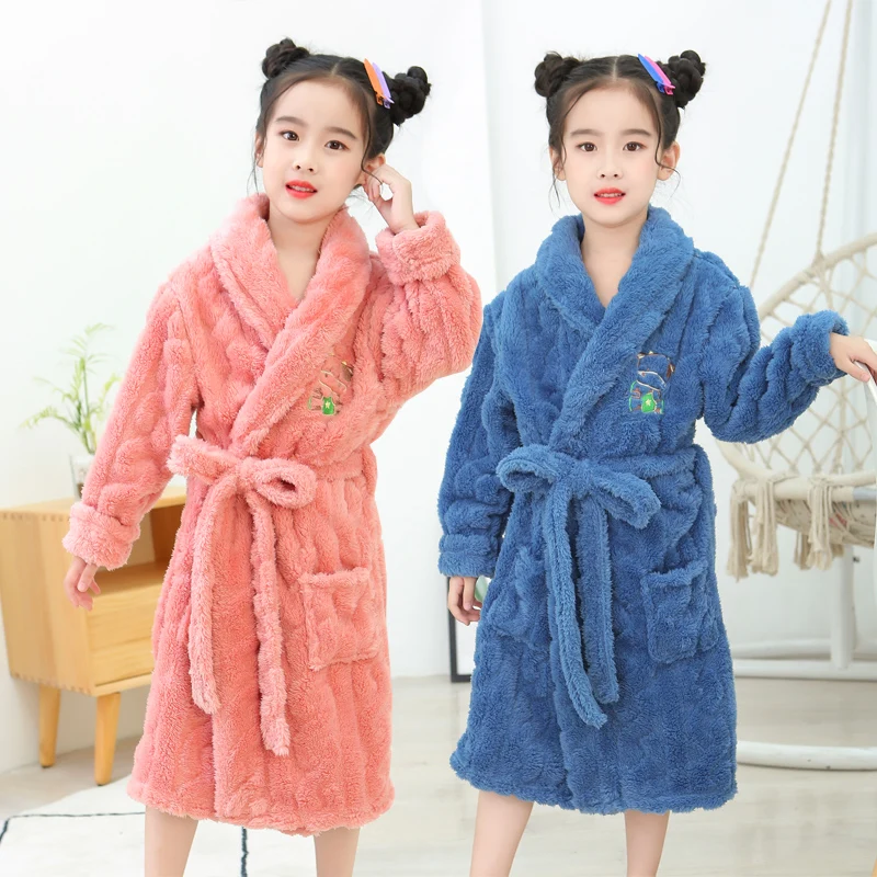 New Arrival Bathrobe Kids Fashion Flanel Warm Sleepwear for Big Girls Autumn Winter Children Cartoon Nightgowns Baby Pajamas