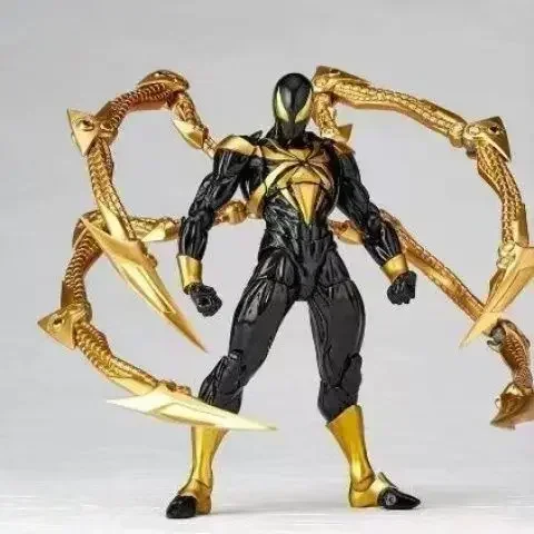 2024 tokoh aksi Iron Spiderman menakjubkan Yamaguchi Spiderman patung Anime Pvc patung Model Dekorasi koleksi mainan hadiah