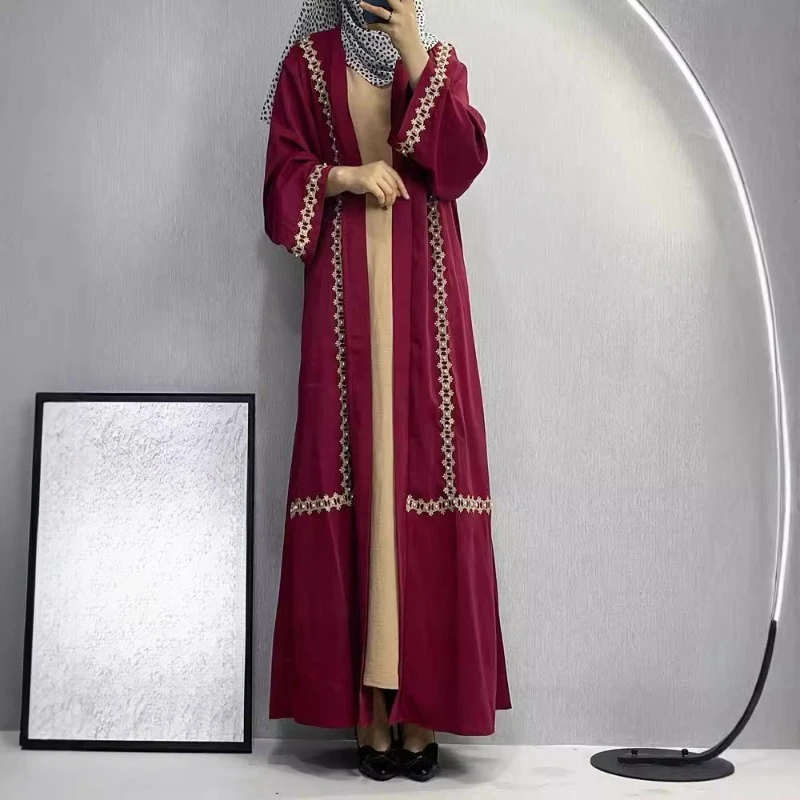 

Elegant Muslim Ladies Long Sleeve Loose Fit Abaya Dress with Sparkling Rhinestones and Beads Evening dress