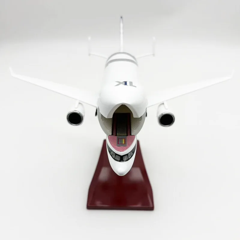 

A330 Beluga Airways Airplane Toy 30cm 1:180 Scale Aircraft Diecast Resin Planes Model With Stand Openable Cargo Bay Souvenir Toy