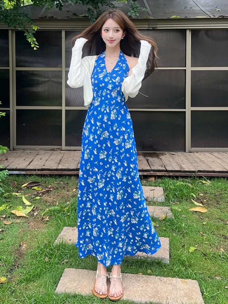 Robe française élégante pour femmes, bleu, motif Floral, col en v, sans manches, col licou, robe d'été, plage, vacances tropicales, mi-longue, 2025