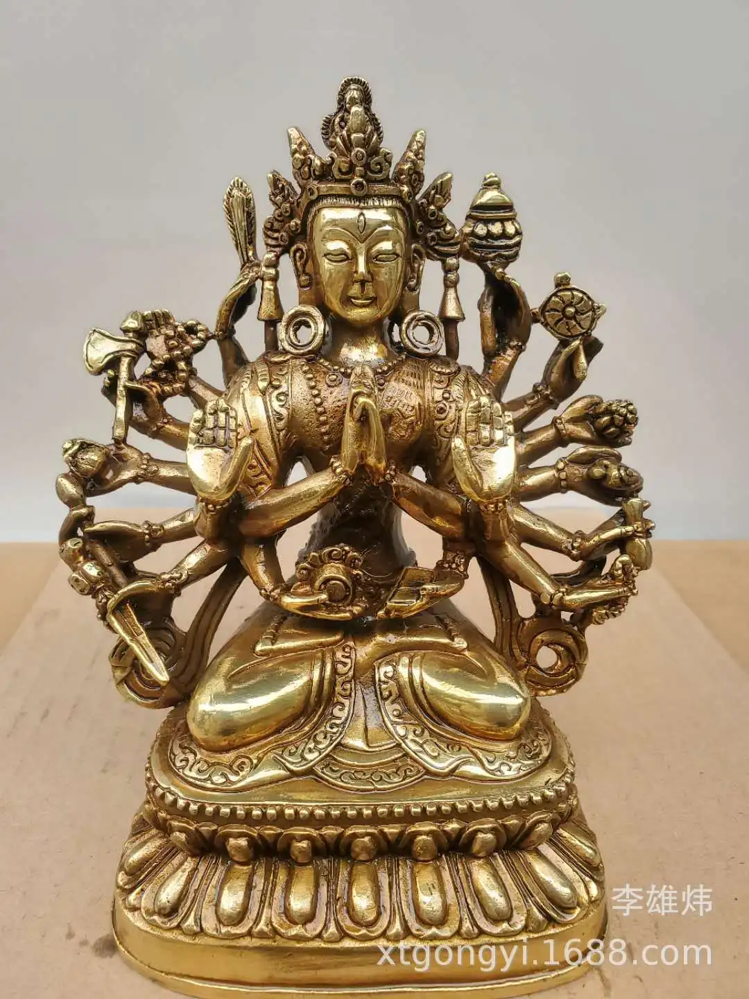 

Seven-inch bronze statue of Zhunti Buddha, bronze thousand-hand Guanyin, Tantric Zang Buddha factory wholesale