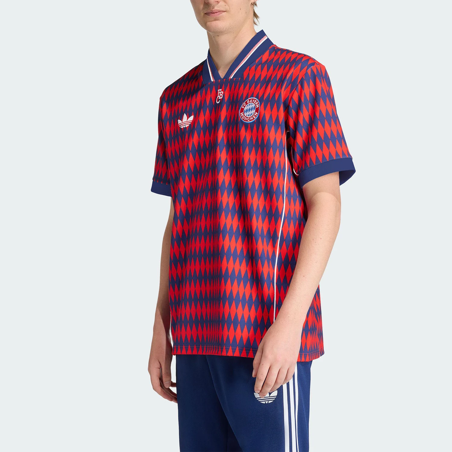 

Оригинальная мужская футболка Adidas Clover с V-образным вырезом, дышащая, с короткими рукавами, для занятий футболом, JM9421