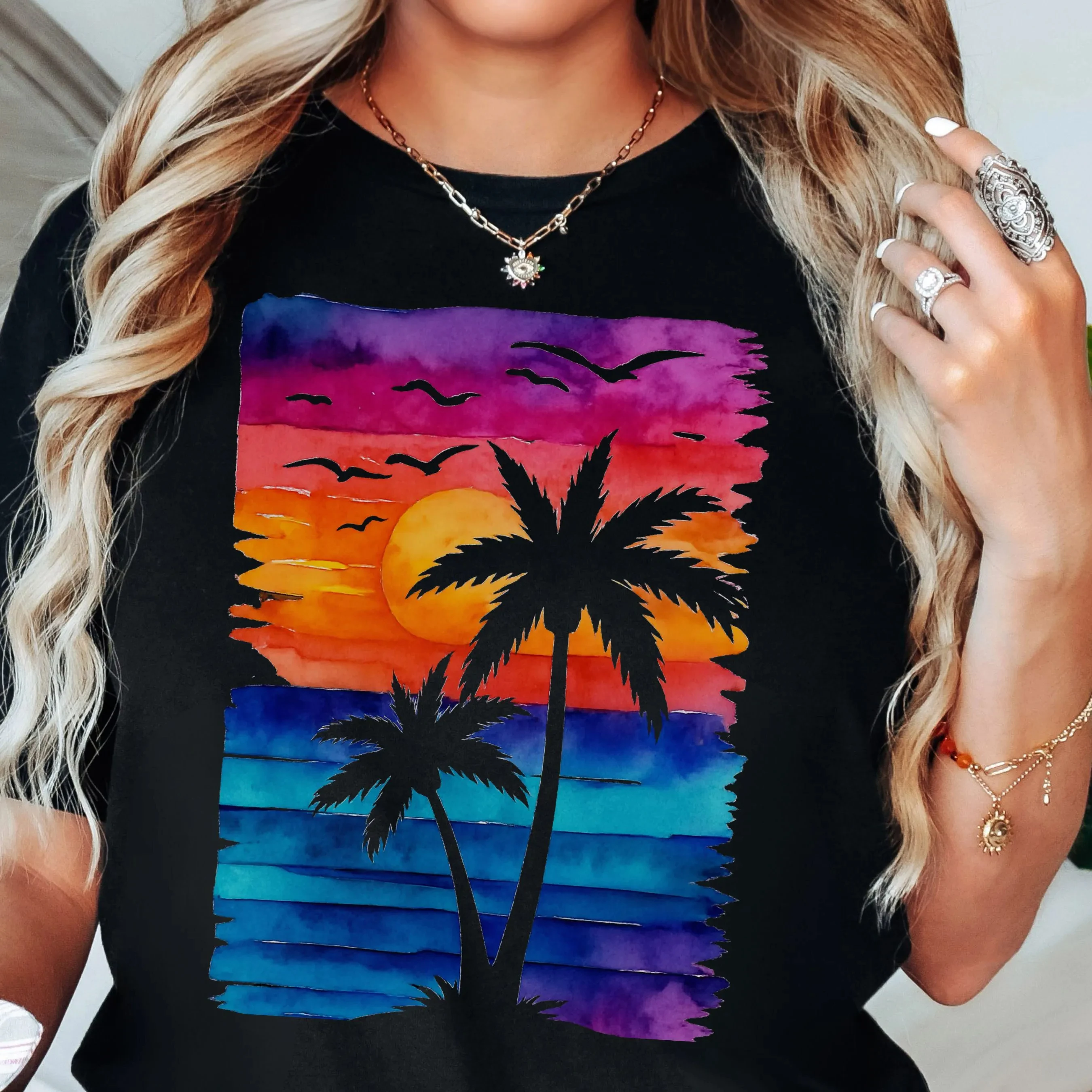 Retro Beach Sunset Tee Palm Tree Vacation Shirt Colorful Watercolor Summer Graphic Tee Comfortable Breathable T-shirt for Women