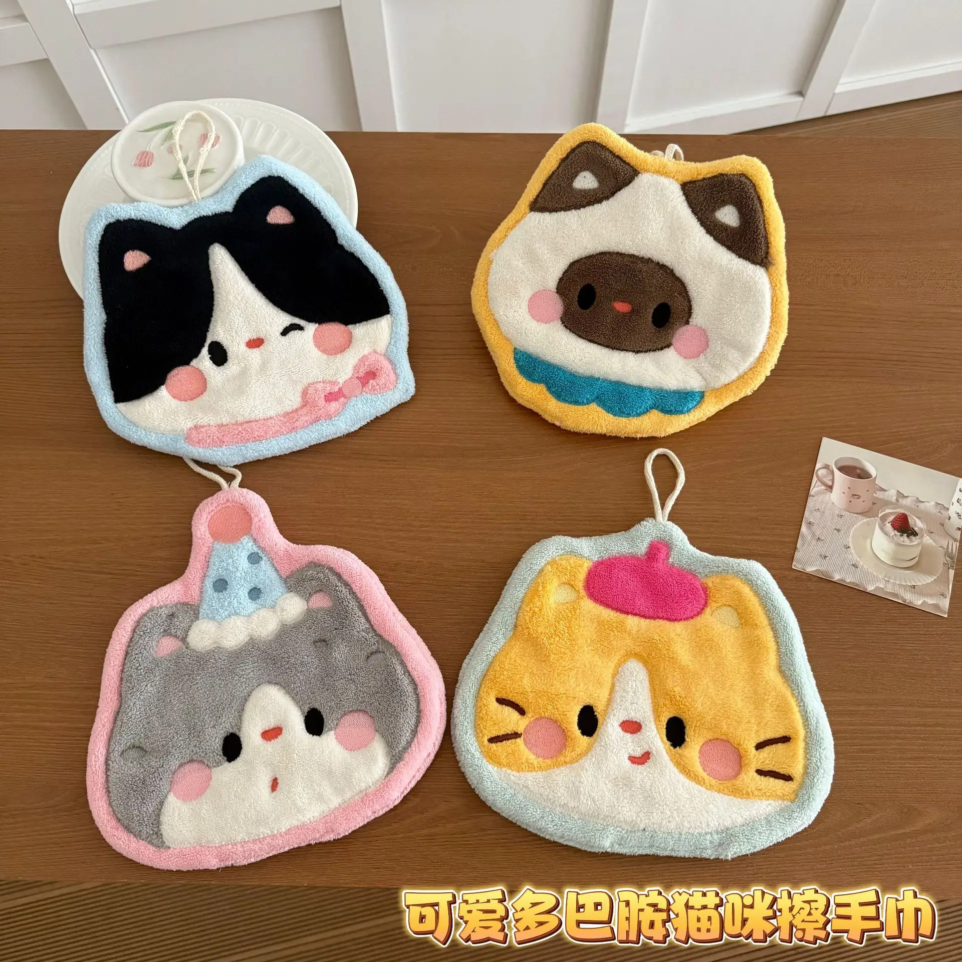 Dopamine Cat Hand Towels Coral Fleece Hanging Cartoon Kitchen Towels Absorbent Children's Handkerchiefs Handdoek Small Towels
