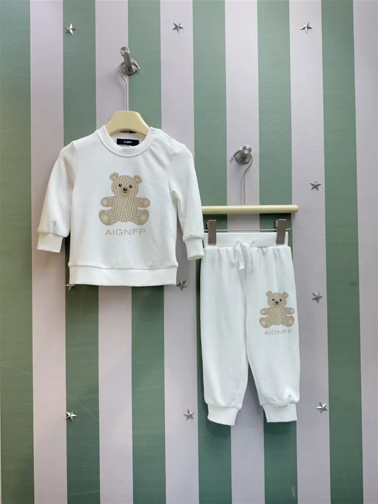 Cute Newborn Clothes winter Baby Sweatshirt Set 0-24Months fashion Cartoon bear print hoodie Pants 2Pcs Suit Infant sweater Fall