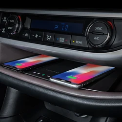 Car wireless charger For Toyota Highlander 2015-2021 phone mount mobile holder charging pad 15W Fast charge Accessories