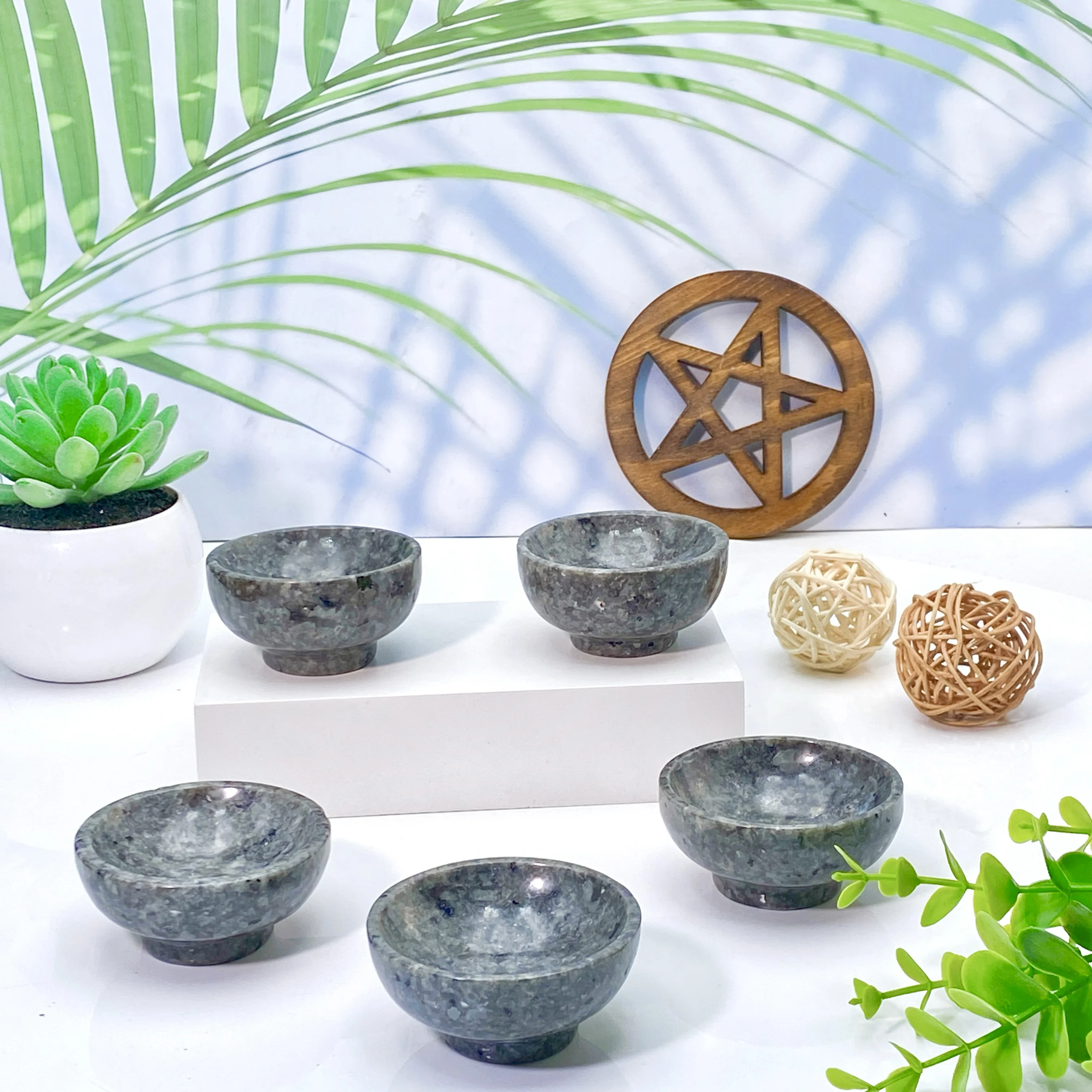 1PC Yooperlite Crystal Bowl -UV Reactive Flame Stone,Ideal for Home Decor&Gifts-Perfect for Christmas,Easter,Valentine's Day - view 5